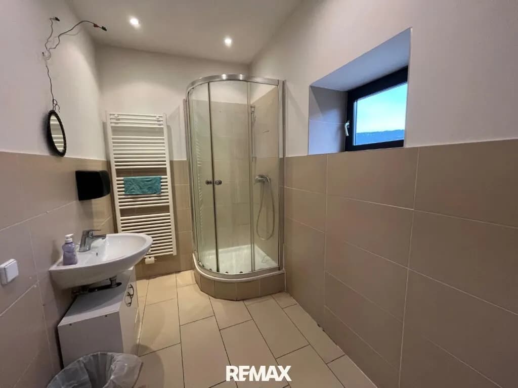 Gewerbeimmobilie kaufen in Baden – 334 m² – Bild 25 von 44