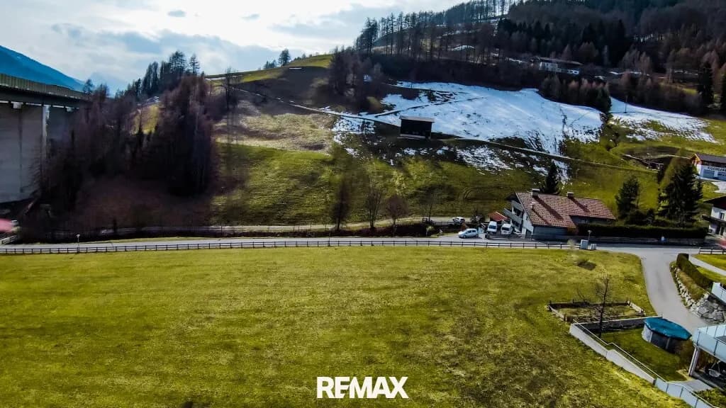 Grundstück kaufen in Innsbruck-Land – 1 040 m², € 439.000 – Bild 5 von 10