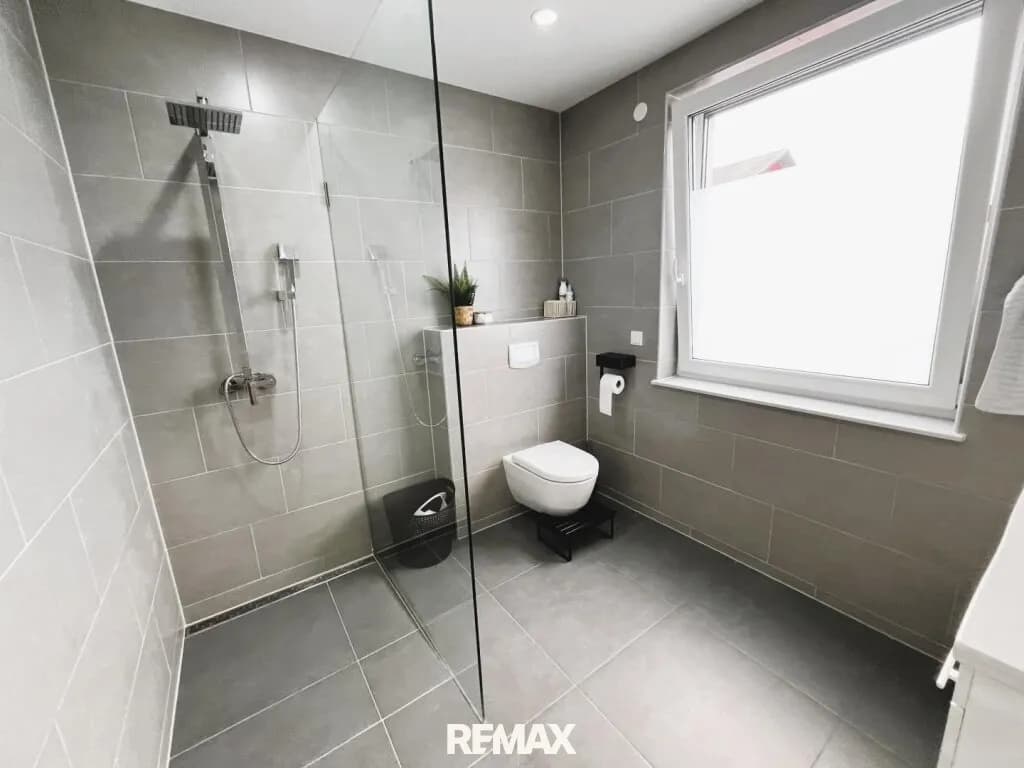 7-Zimmer-Haus kaufen in Wiener Neustadt Land – 266 m², € 850.000 – Bild 8 von 42