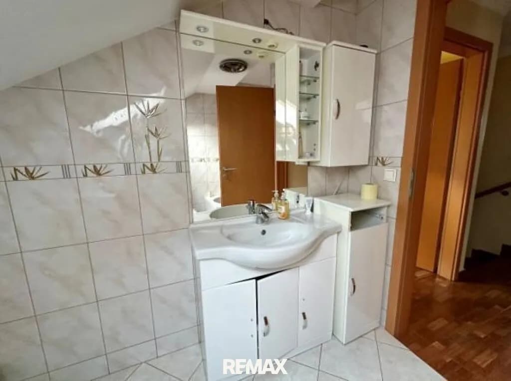 16-Zimmer-Haus kaufen in Baden – 554 m², € 1.390.000 – Bild 40 von 46