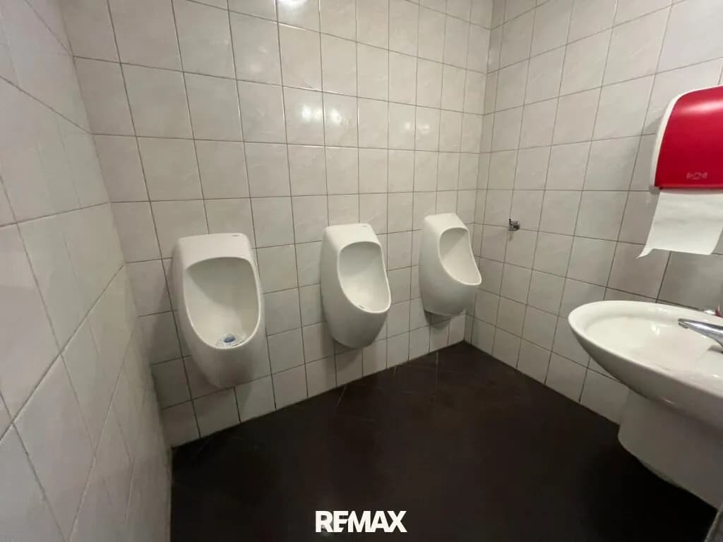 Gewerbeimmobilie kaufen in Neunkirchen – 925 m², € 390.000 – Bild 11 von 25