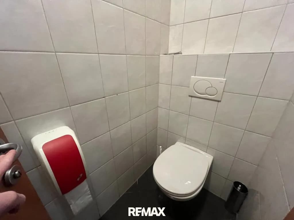 Gewerbeimmobilie kaufen in Neunkirchen – 925 m², € 390.000 – Bild 12 von 25