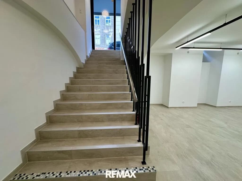 Gewerbeimmobilie mieten in Wien – 250 m², € 4.000 – Bild 2 von 13