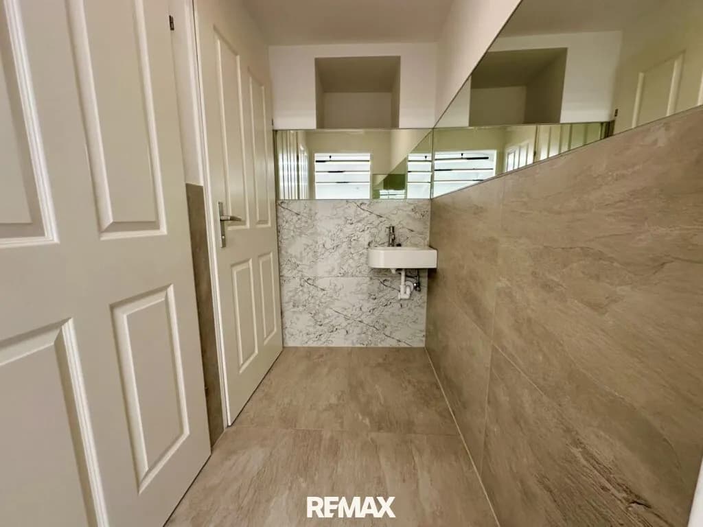 Gewerbeimmobilie mieten in Wien – 250 m², € 4.000 – Bild 12 von 13
