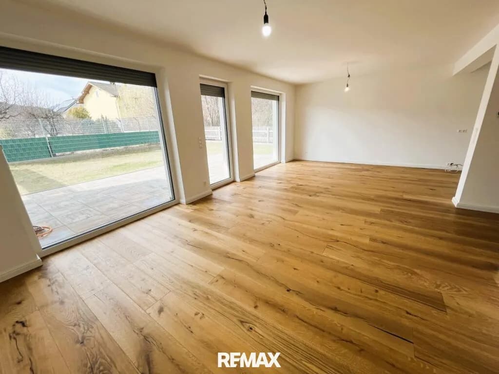 5-Zimmer-Haus kaufen in Neunkirchen – 165 m², € 460.000 – Bild 3 von 30