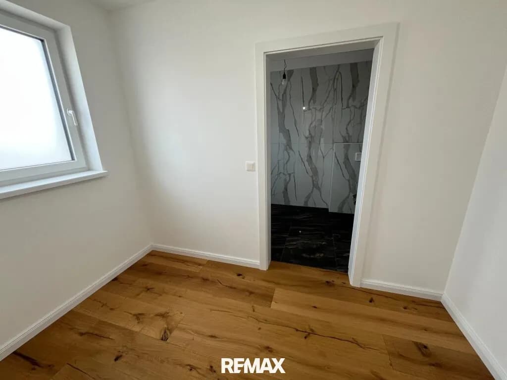 5-Zimmer-Haus kaufen in Neunkirchen – 165 m², € 460.000 – Bild 10 von 30