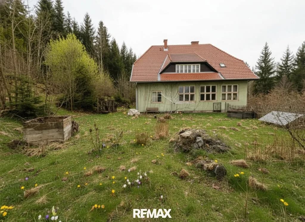 Haus kaufen in Neunkirchen – 181 m², € 190.000