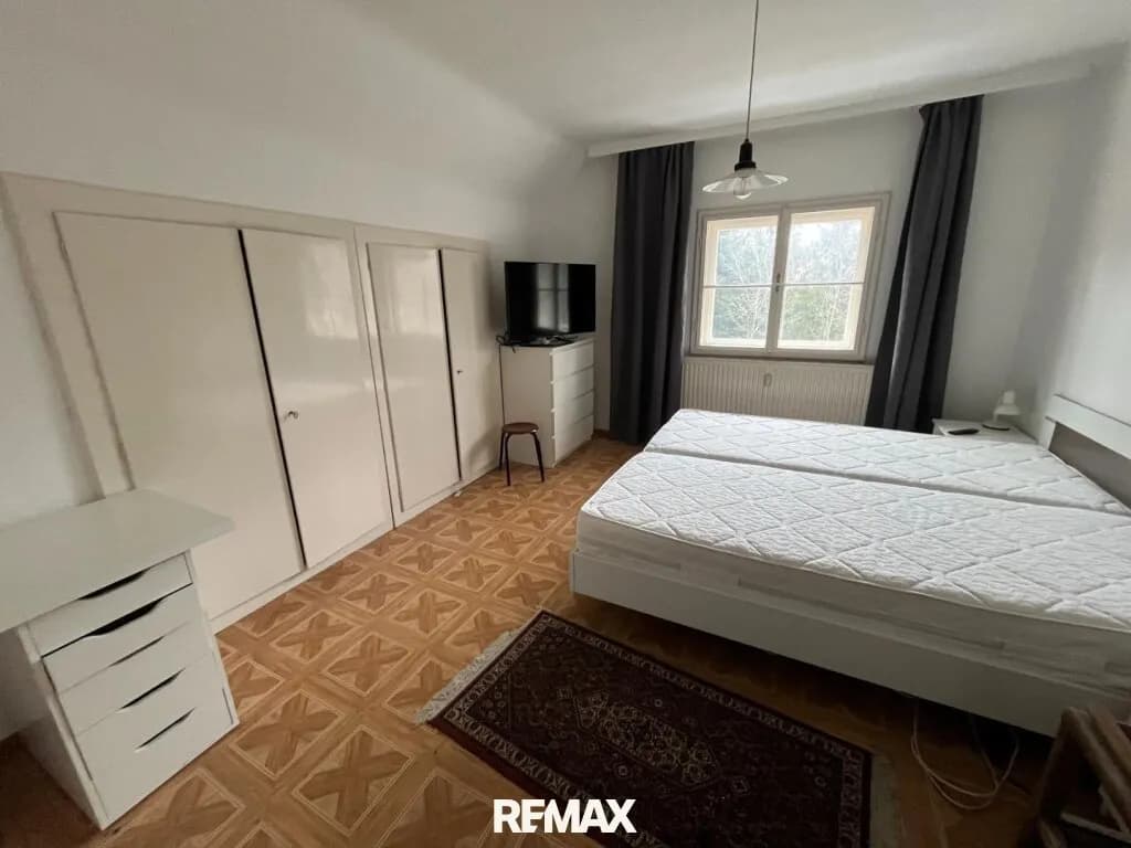 Haus kaufen in Neunkirchen – 181 m², € 190.000 – Bild 9 von 24