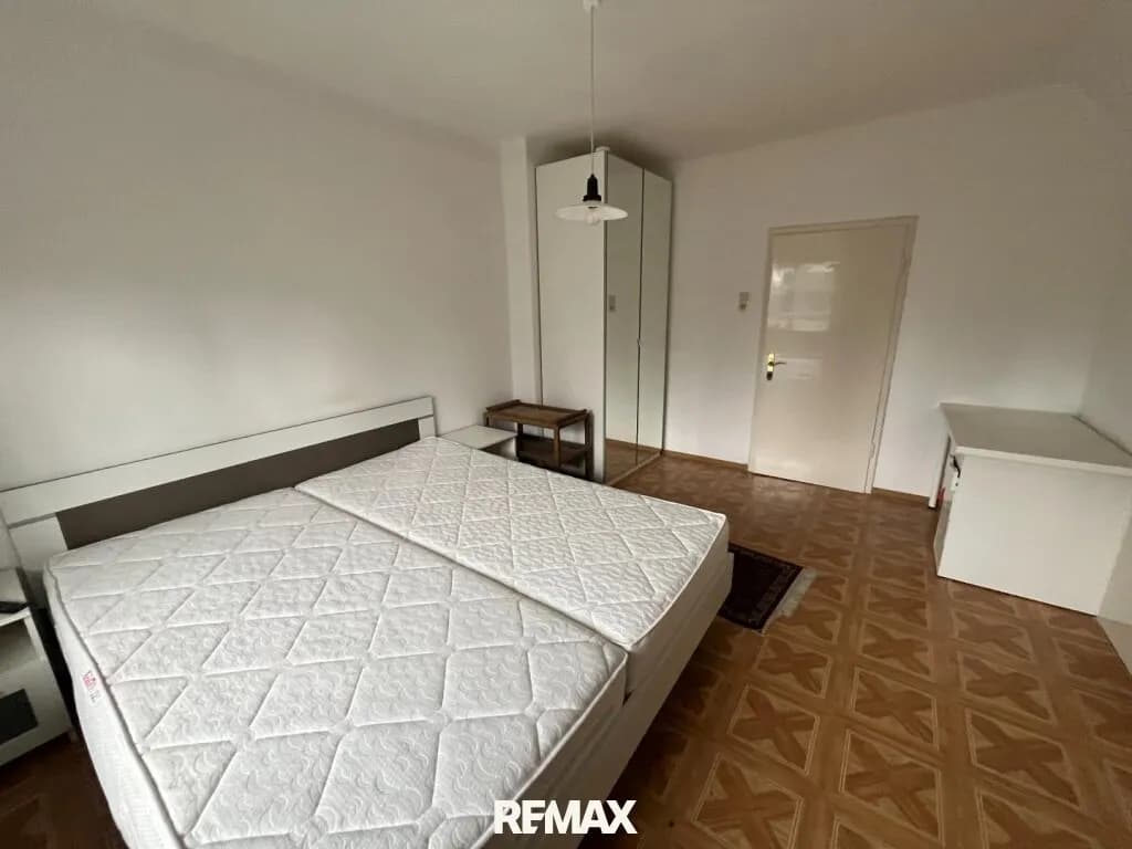 Haus kaufen in Neunkirchen – 181 m², € 190.000 – Bild 10 von 24