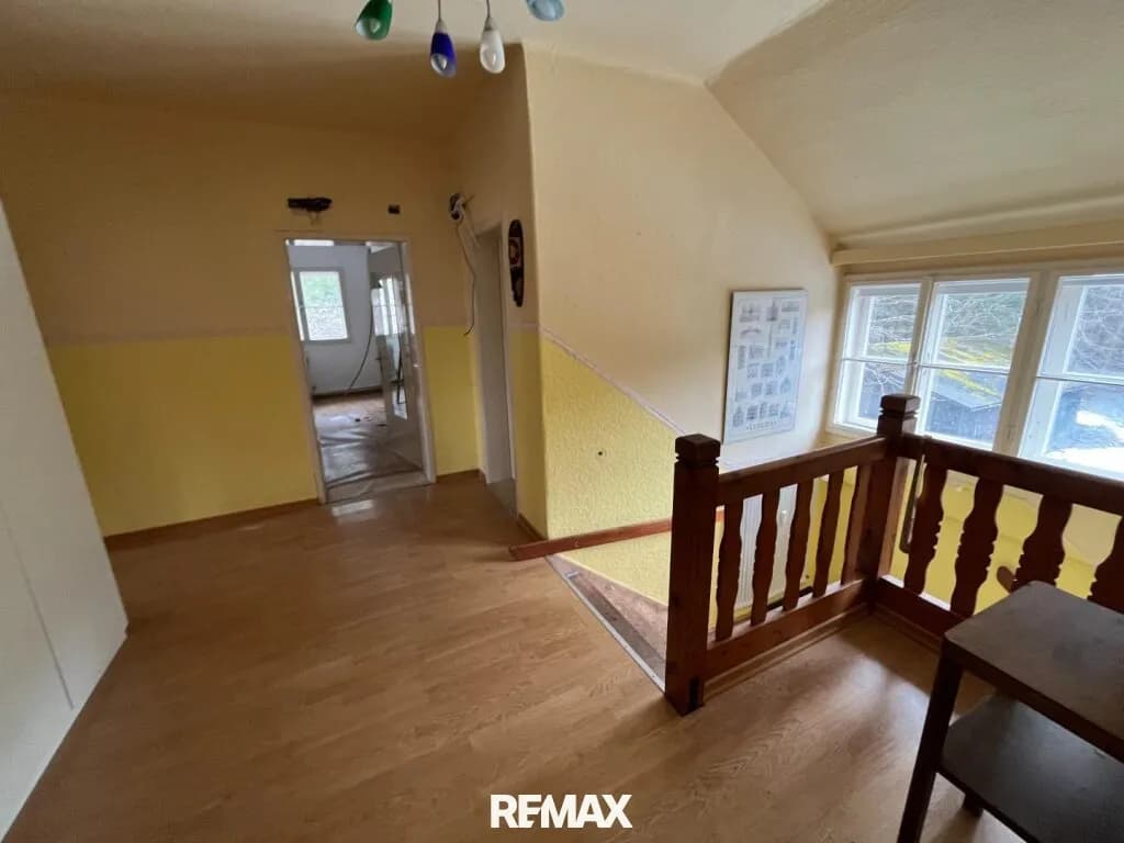 Haus kaufen in Neunkirchen – 181 m², € 190.000 – Bild 11 von 24