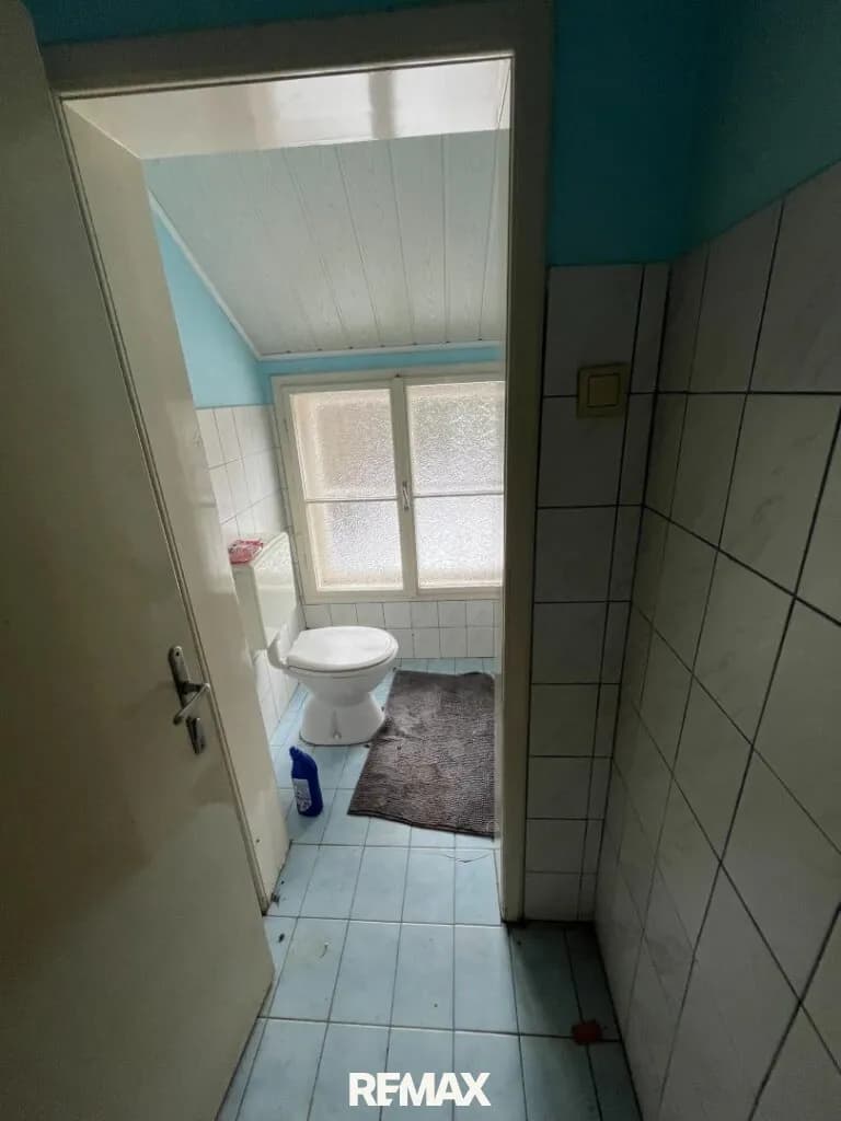 Haus kaufen in Neunkirchen – 181 m², € 190.000 – Bild 13 von 24
