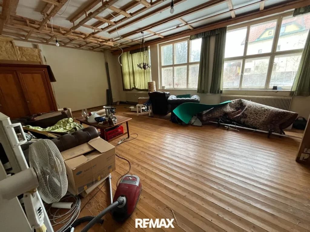 Haus kaufen in Neunkirchen – 181 m², € 190.000 – Bild 18 von 24