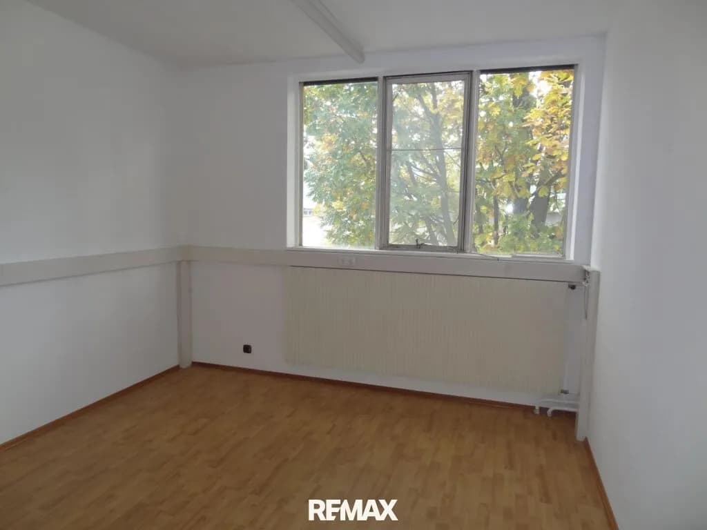 3-Zimmer-Gewerbeimmobilie mieten in Innsbruck – 395 m², € 5.547 – Bild 4 von 4