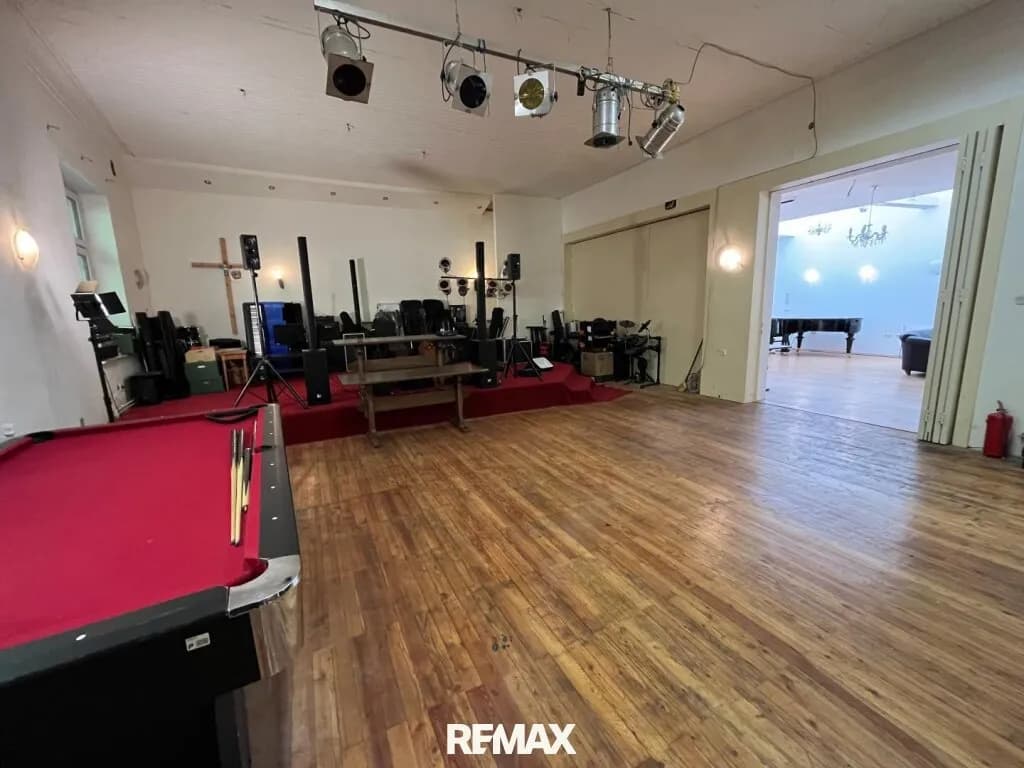 11-Zimmer-Haus kaufen in Baden – 484 m², € 399.000 – Bild 7 von 35