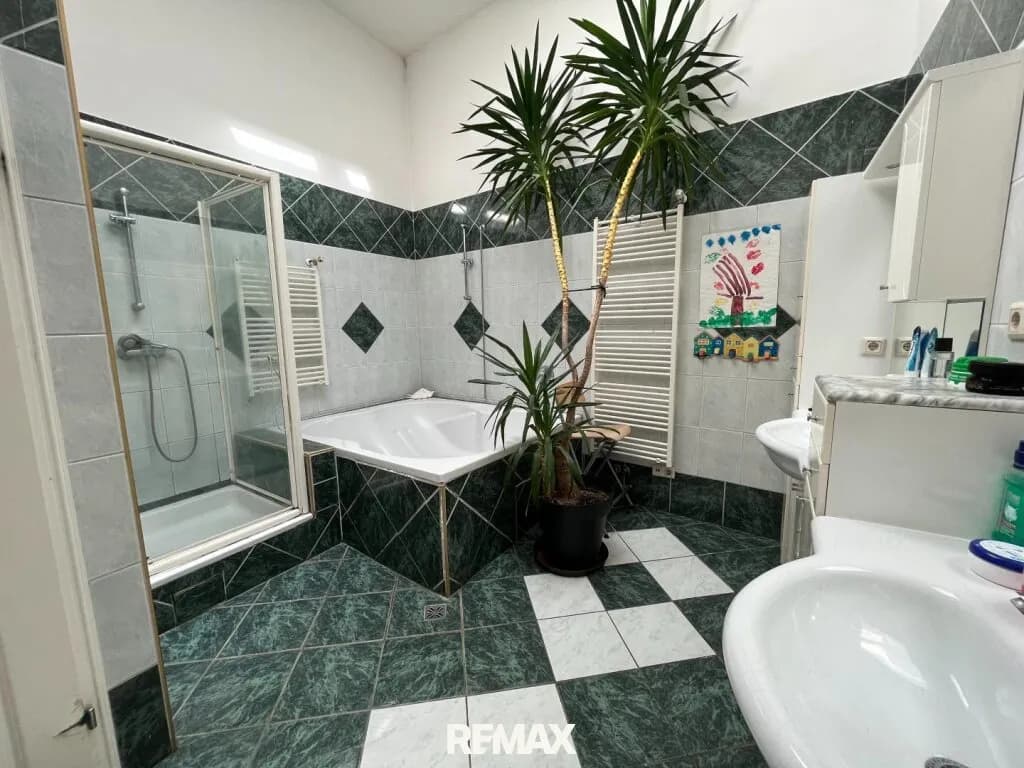 11-Zimmer-Haus kaufen in Baden – 484 m², € 399.000 – Bild 21 von 35