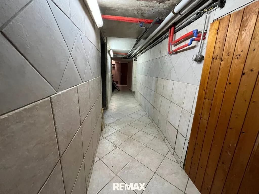 11-Zimmer-Haus kaufen in Baden – 484 m², € 399.000 – Bild 28 von 35