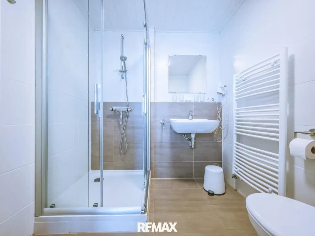9-Zimmer-Gewerbeimmobilie kaufen in Innsbruck-Land – 474 m² – Bild 5 von 39