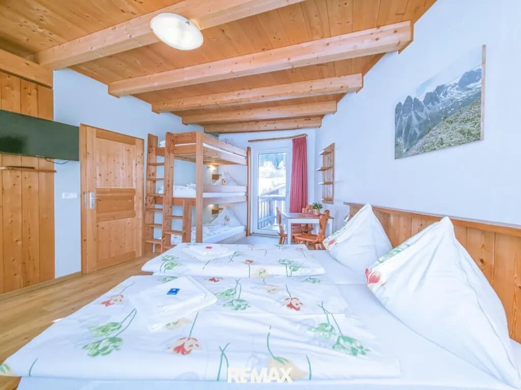 9-Zimmer-Gewerbeimmobilie kaufen in Innsbruck-Land – 474 m² – Bild 20 von 39