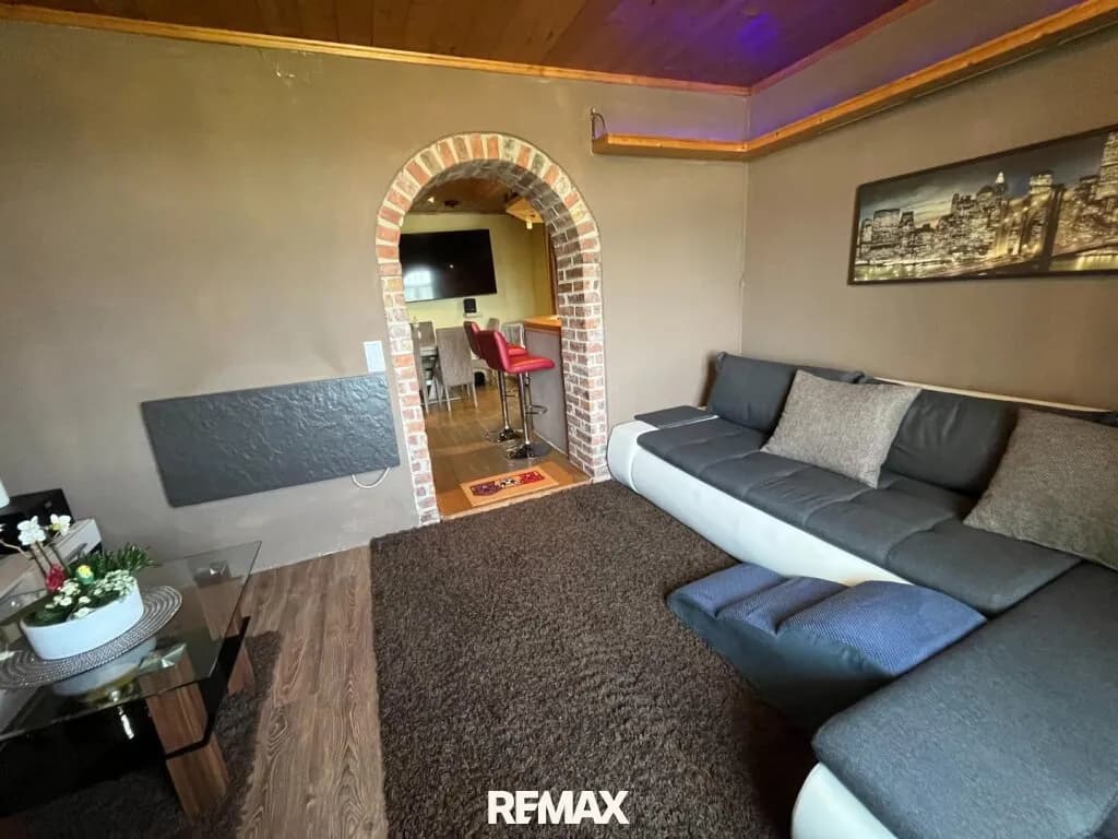 3-Zimmer-Wohnung kaufen in Neunkirchen – 93 m², € 149.000 – Bild 6 von 23