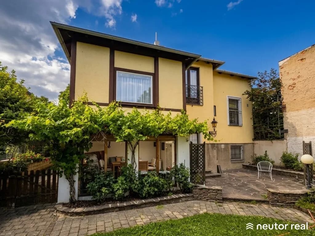 9-Zimmer-Haus kaufen in Baden – 283 m², € 989.000 – Bild 4 von 23