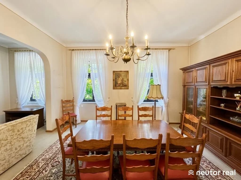 9-Zimmer-Haus kaufen in Baden – 283 m², € 989.000 – Bild 5 von 23