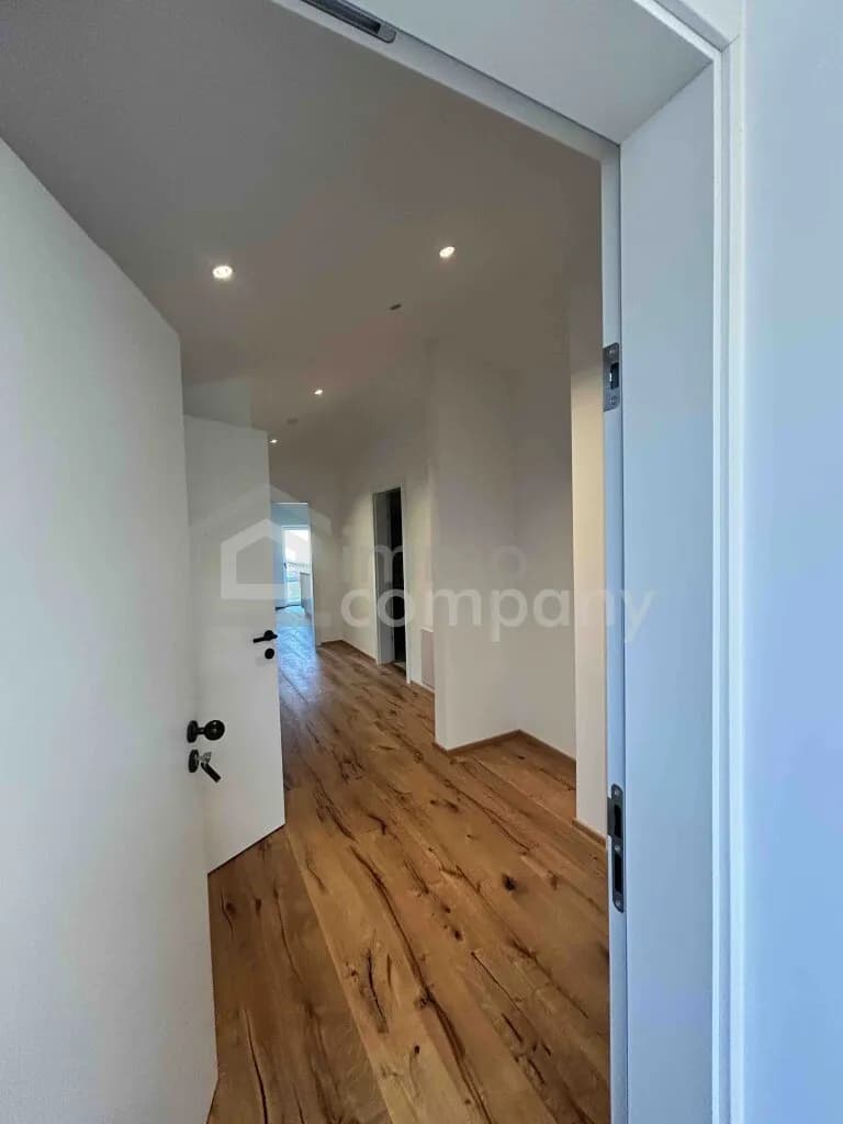 2-Zimmer-Wohnung mieten in Hallein – 105 m², € 2.193 – Bild 6 von 10