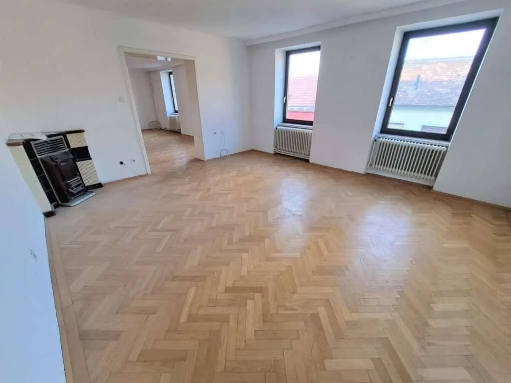 14-Zimmer-Haus kaufen in Hollabrunn – 310 m², € 290.000 – Bild 11 von 30