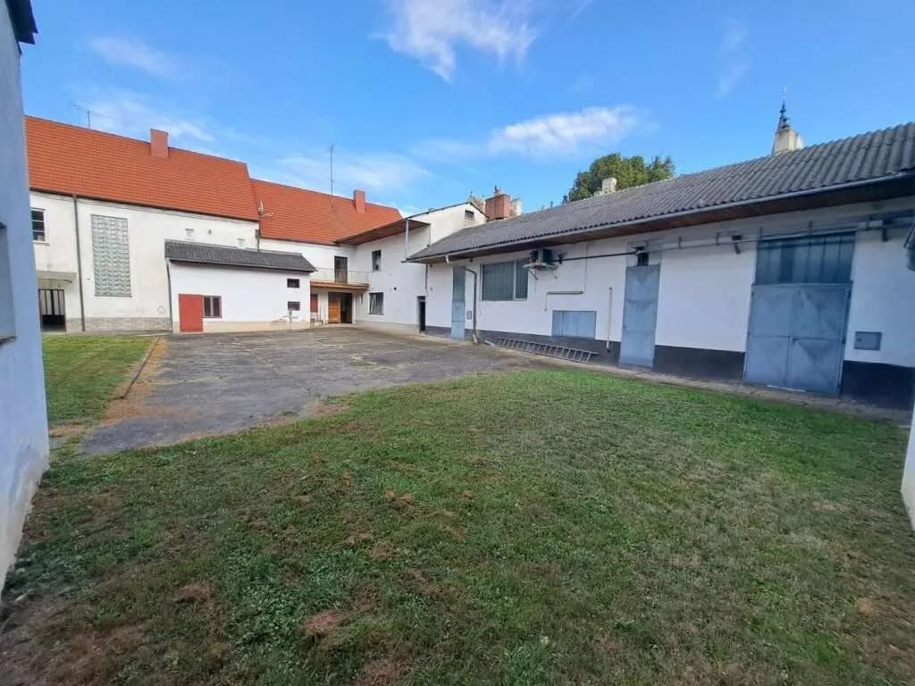 14-Zimmer-Haus kaufen in Hollabrunn – 310 m², € 290.000 – Bild 18 von 30