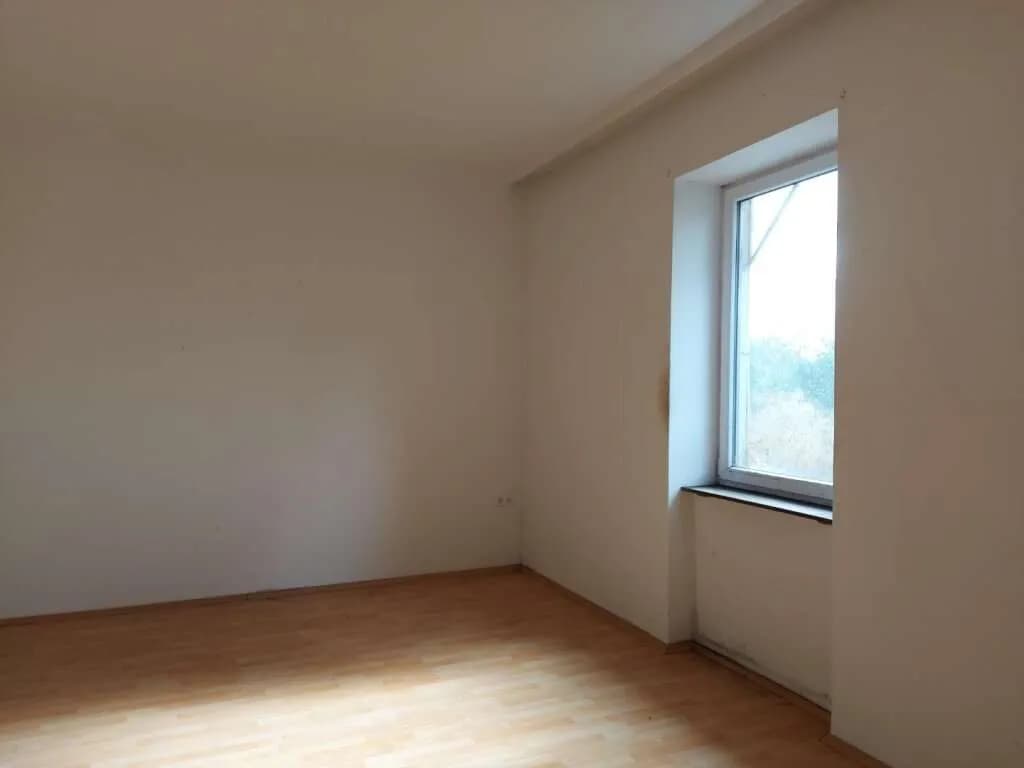 10-Zimmer-Gewerbeimmobilie kaufen in Hollabrunn – 281 m², € 299.000 – Bild 7 von 7