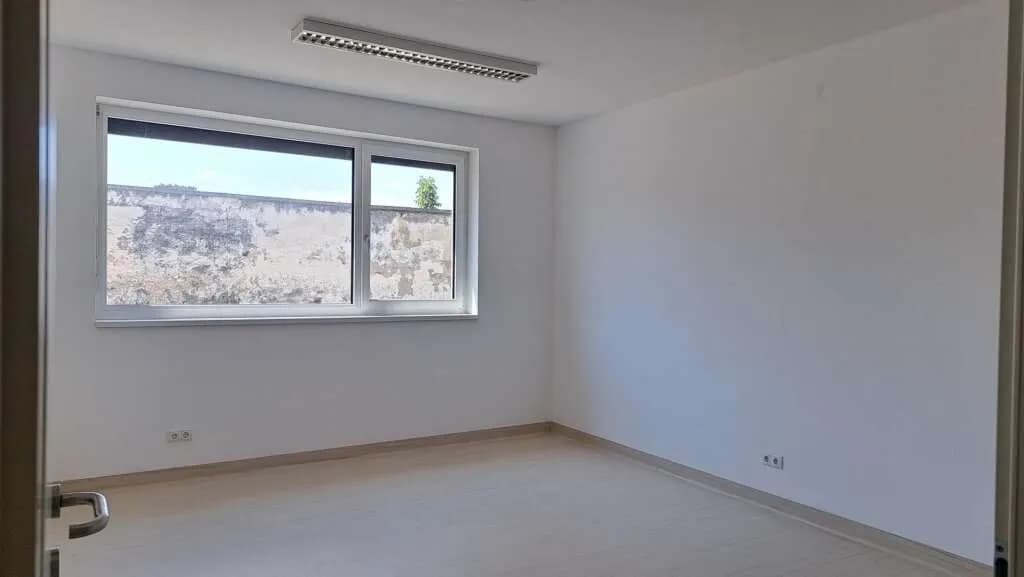 4-Zimmer-Gewerbeimmobilie mieten in Mistelbach – 119 m², € 1.420 – Bild 4 von 15