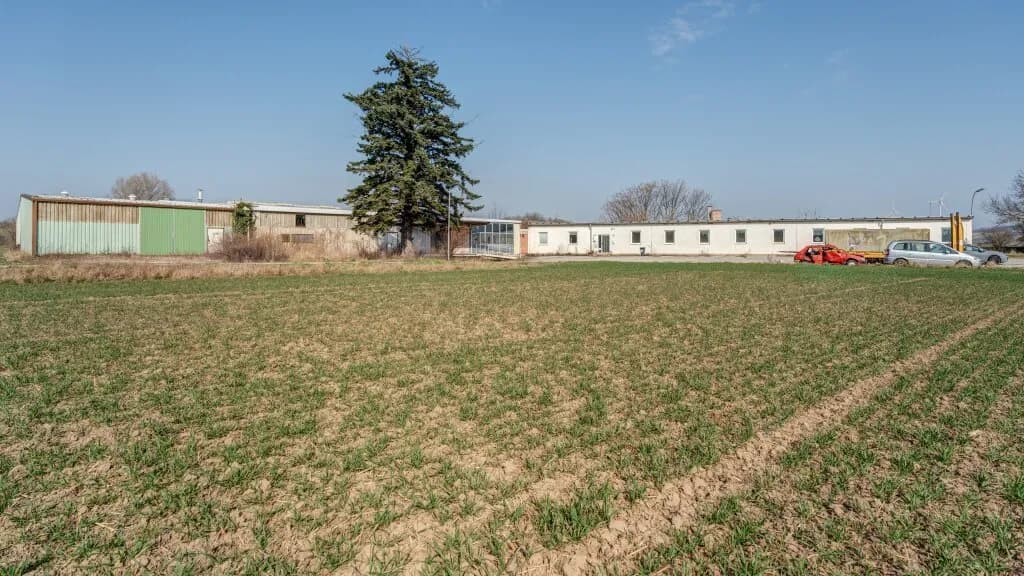 Immobilie kaufen in Gänserndorf – 2 858 m², € 890.000 – Bild 5 von 35
