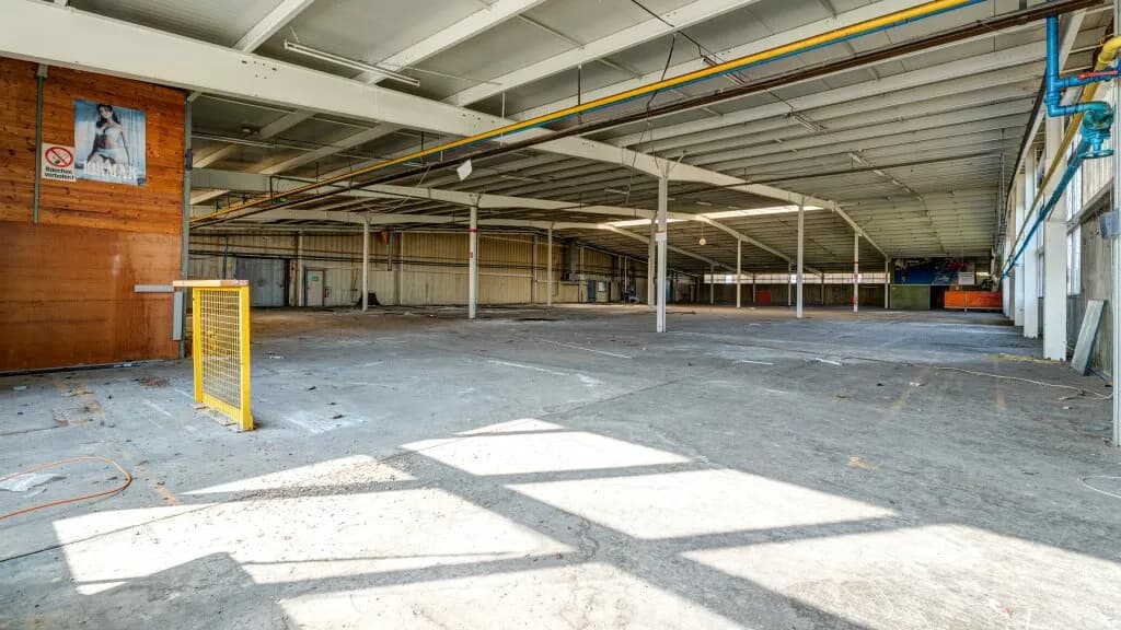 Immobilie kaufen in Gänserndorf – 2 858 m², € 890.000 – Bild 23 von 35