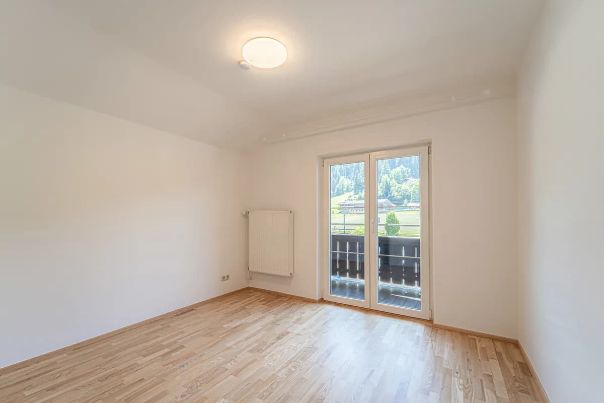 3-Zimmer-Gewerbeimmobilie mieten in Kitzbühel – 70 m², € 1.083 – Bild 2 von 8
