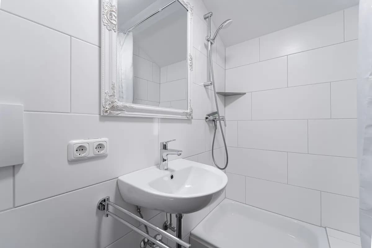 3-Zimmer-Gewerbeimmobilie mieten in Kitzbühel – 70 m², € 1.083 – Bild 6 von 8