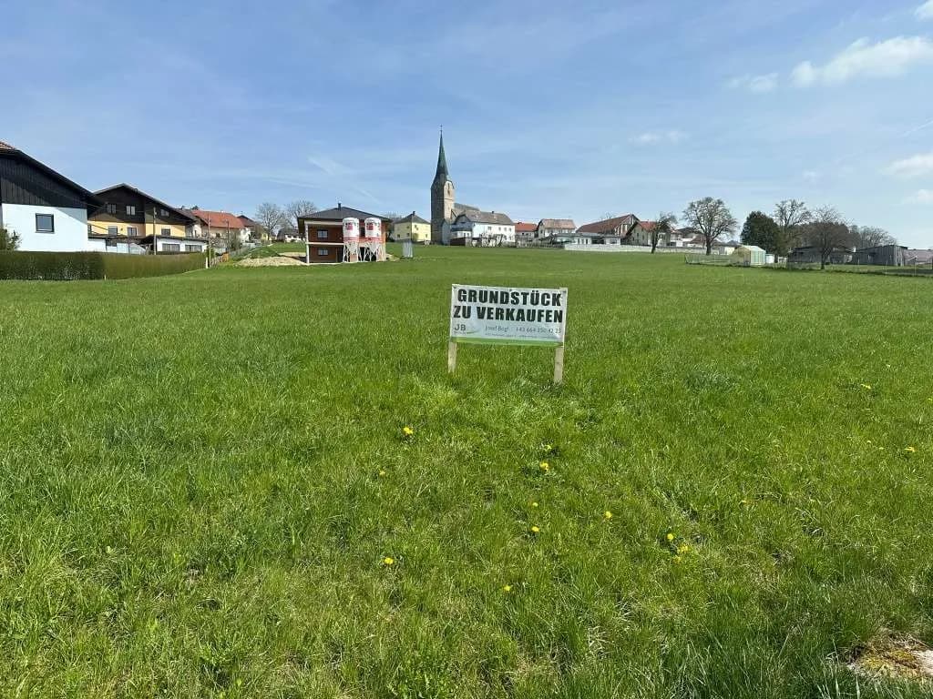 Grundstück kaufen in Ried im Innkreis – 740 m², € 66.600