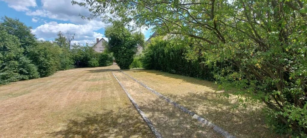 Grundstück kaufen in Neunkirchen – 839 m², € 285.000 – Bild 2 von 3