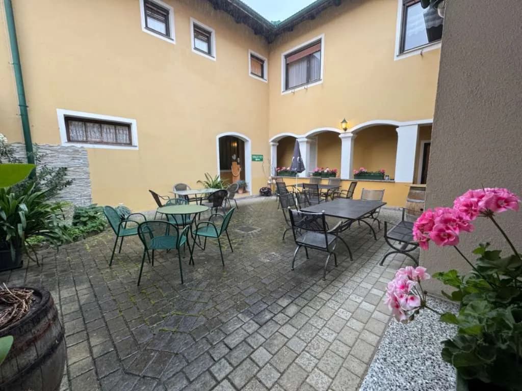 15-Zimmer-Gewerbeimmobilie kaufen in Jennersdorf – 700 m², € 399.000 – Bild 29 von 70