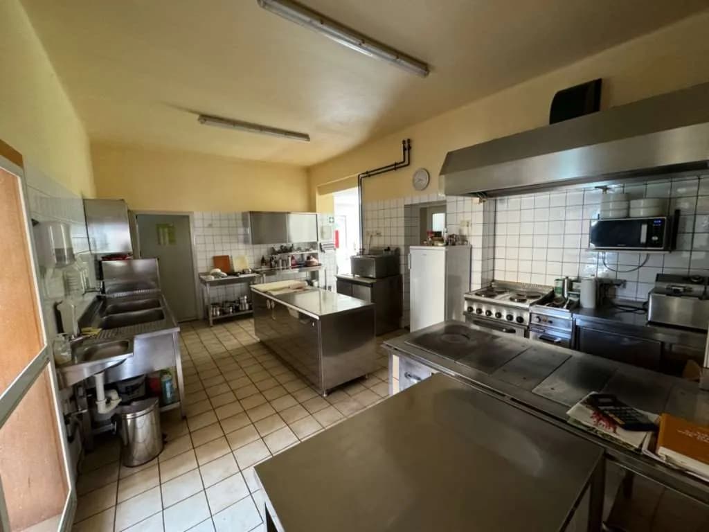 15-Zimmer-Gewerbeimmobilie kaufen in Jennersdorf – 700 m², € 399.000 – Bild 38 von 70