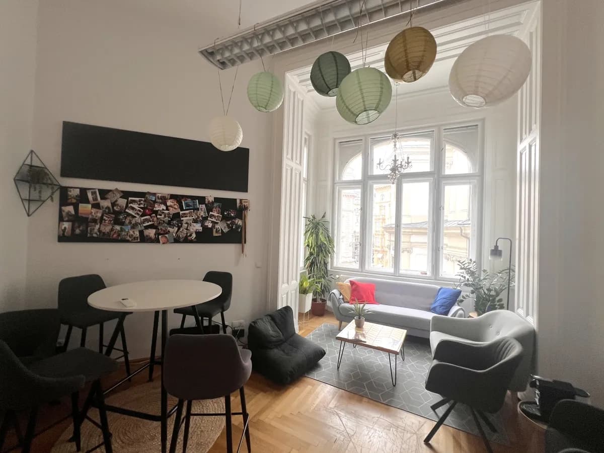 8-Zimmer-Gewerbeimmobilie mieten in Wien – 215 m², € 4.860 – Bild 7 von 24