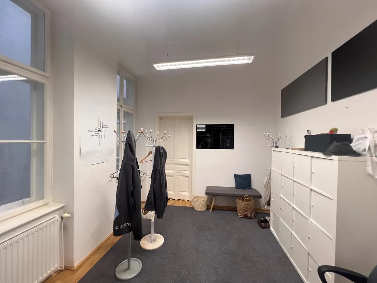 8-Zimmer-Gewerbeimmobilie mieten in Wien – 215 m², € 4.860 – Bild 15 von 24