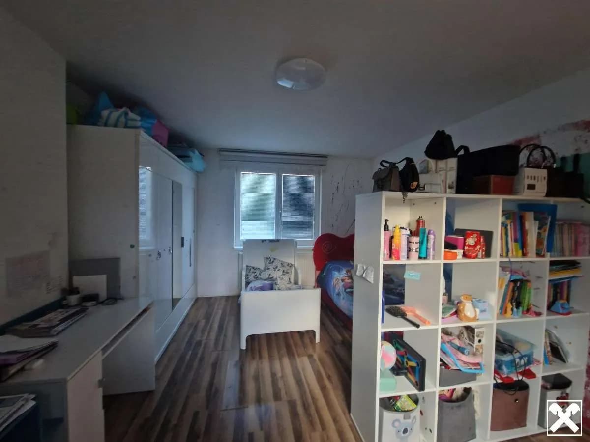 5-Zimmer-Haus kaufen in Tulln – 120 m², € 350.000 – Bild 7 von 11