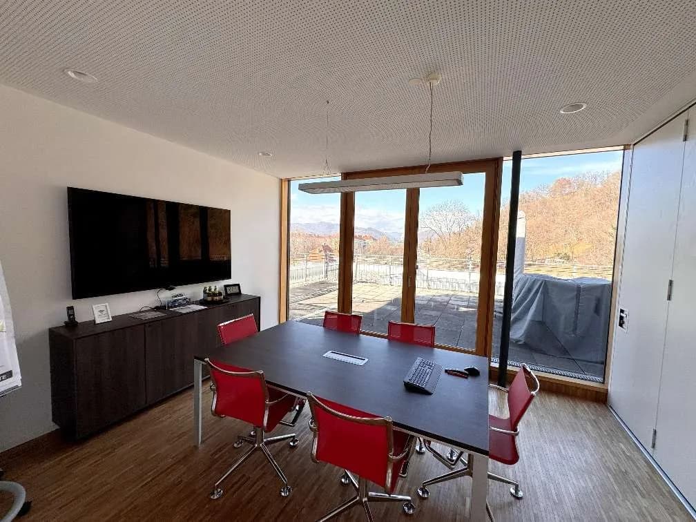 4-Zimmer-Gewerbeimmobilie mieten in Graz – 110 m², € 1.595 – Bild 1 von 12
