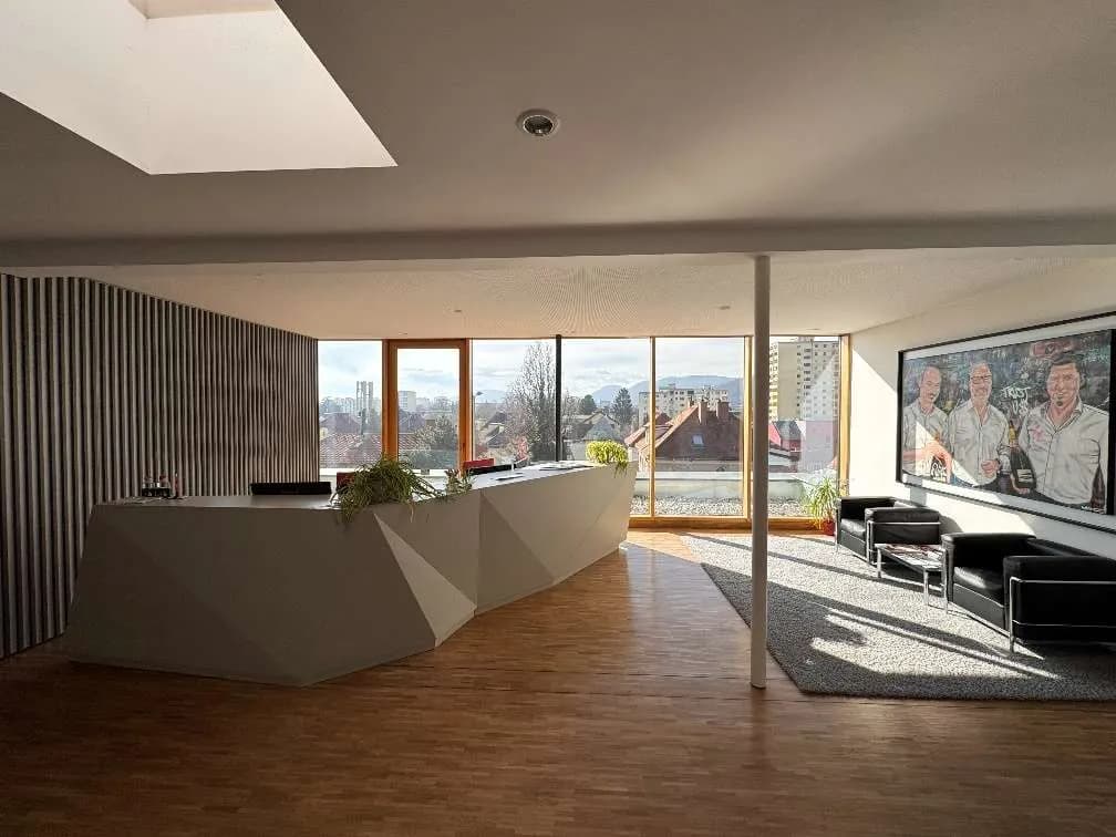 4-Zimmer-Gewerbeimmobilie mieten in Graz – 110 m², € 1.595 – Bild 2 von 12