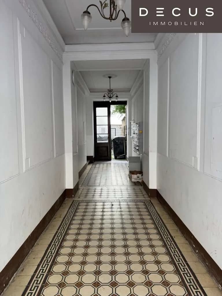 Immobilie kaufen in Wien – 420 m², € 200.000 – Bild 2 von 2