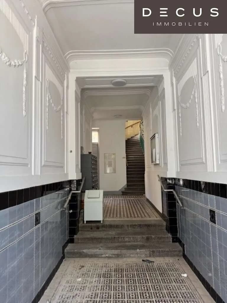 Immobilie kaufen in Wien – 510 m², € 250.000 – Bild 2 von 2