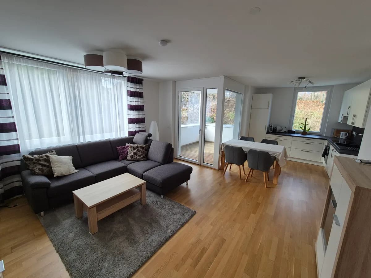 2-Zimmer-Wohnung mieten in Baden – 53 m², € 990