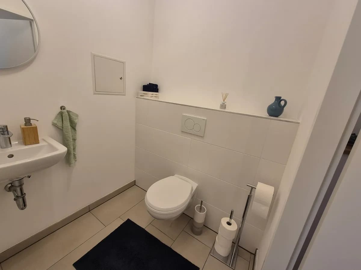 2-Zimmer-Wohnung mieten in Baden – 53 m², € 990 – Bild 16 von 16