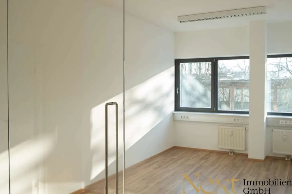 Gewerbeimmobilie mieten in Wels – 246 m², € 4.069 – Bild 3 von 10
