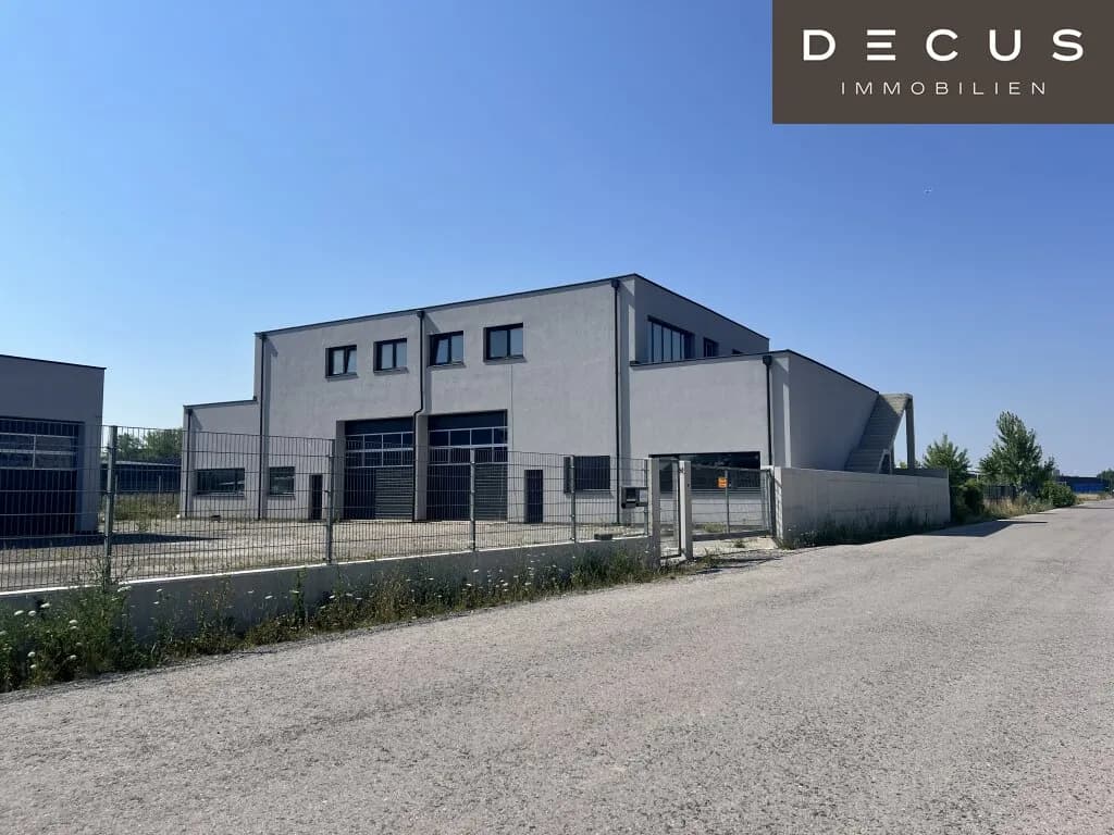 Gewerbeimmobilie mieten in Baden – 905 m², € 7.890