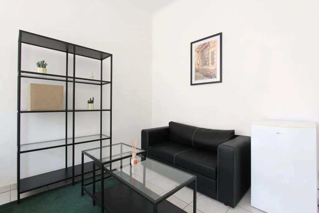 1-Zimmer-Wohnung mieten in Wien – 28 m², € 900 – Bild 7 von 12